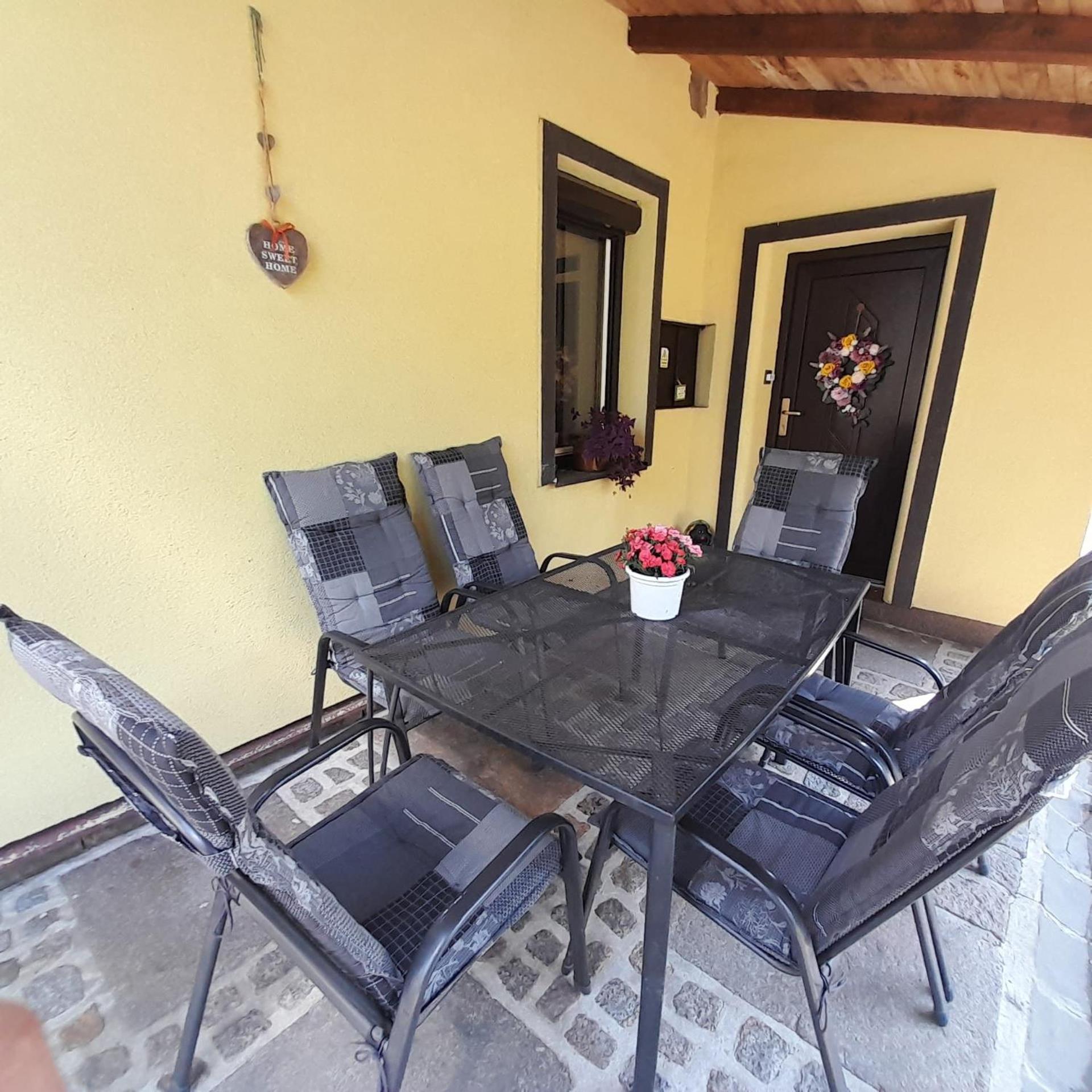 Na Kopci 84 Apartman Stare Krecany Kültér fotó